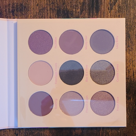 Beauty Bakerie Eyeshadow Palette - Picture 2 of 4